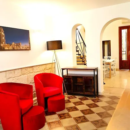 Casa Dante Deliziosa Casa A Due Passi Dal Centro Semesterbostad Lecce